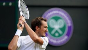 Lee más sobre el artículo La ATP y la WTA anunciaron que Wimbledon no repartirá puntos por la exclusión de los tenistas rusos y bielorrusos Recibidos