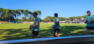 Lee más sobre el artículo ¿Como fue el entrenamiento de los Pumas en Pinamar?
